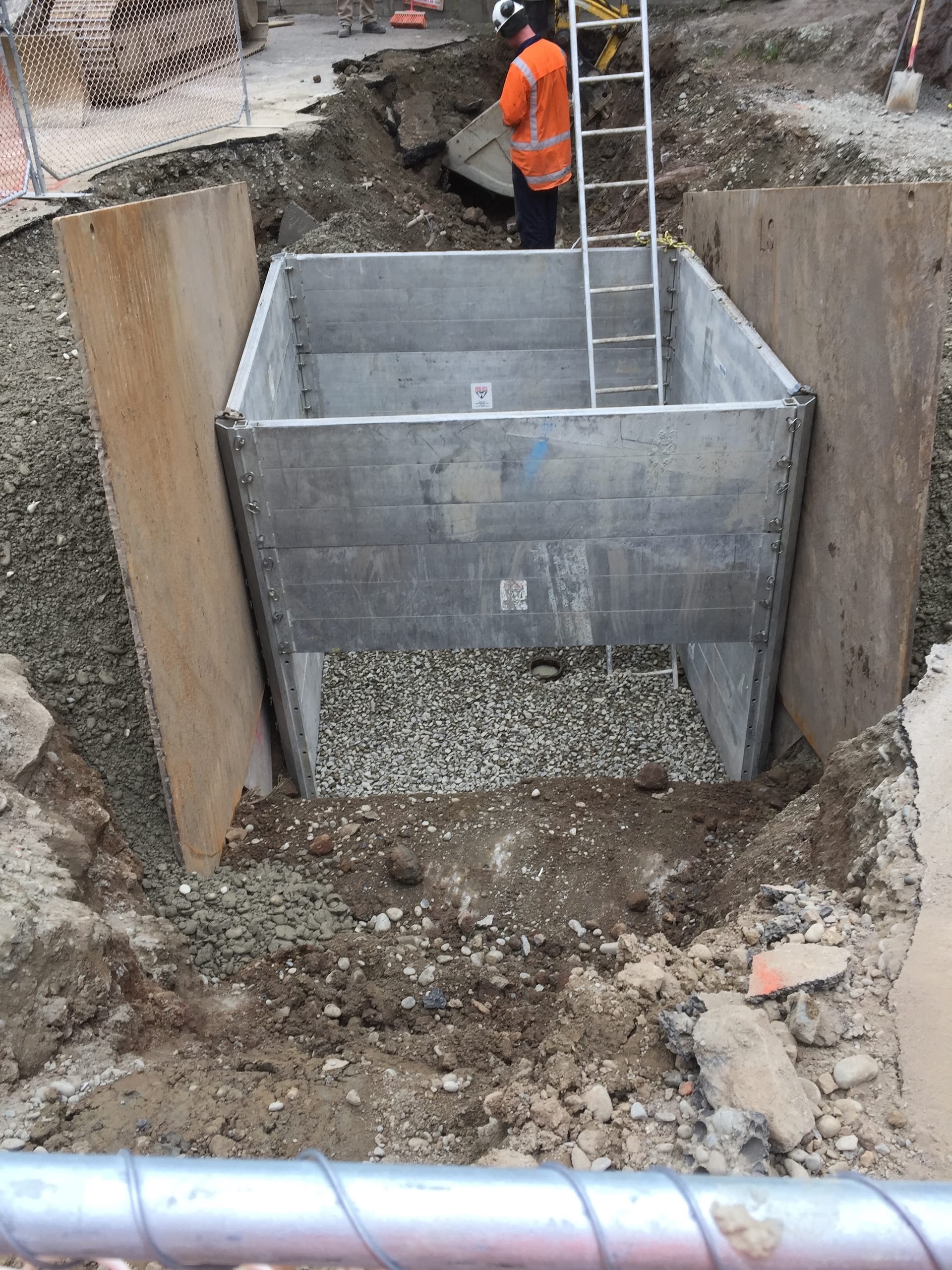 Mabey aluminium modular trench shoring panels securing excavation walls